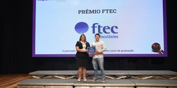 Ftec premia aluno com bolsa integral na Mostratec